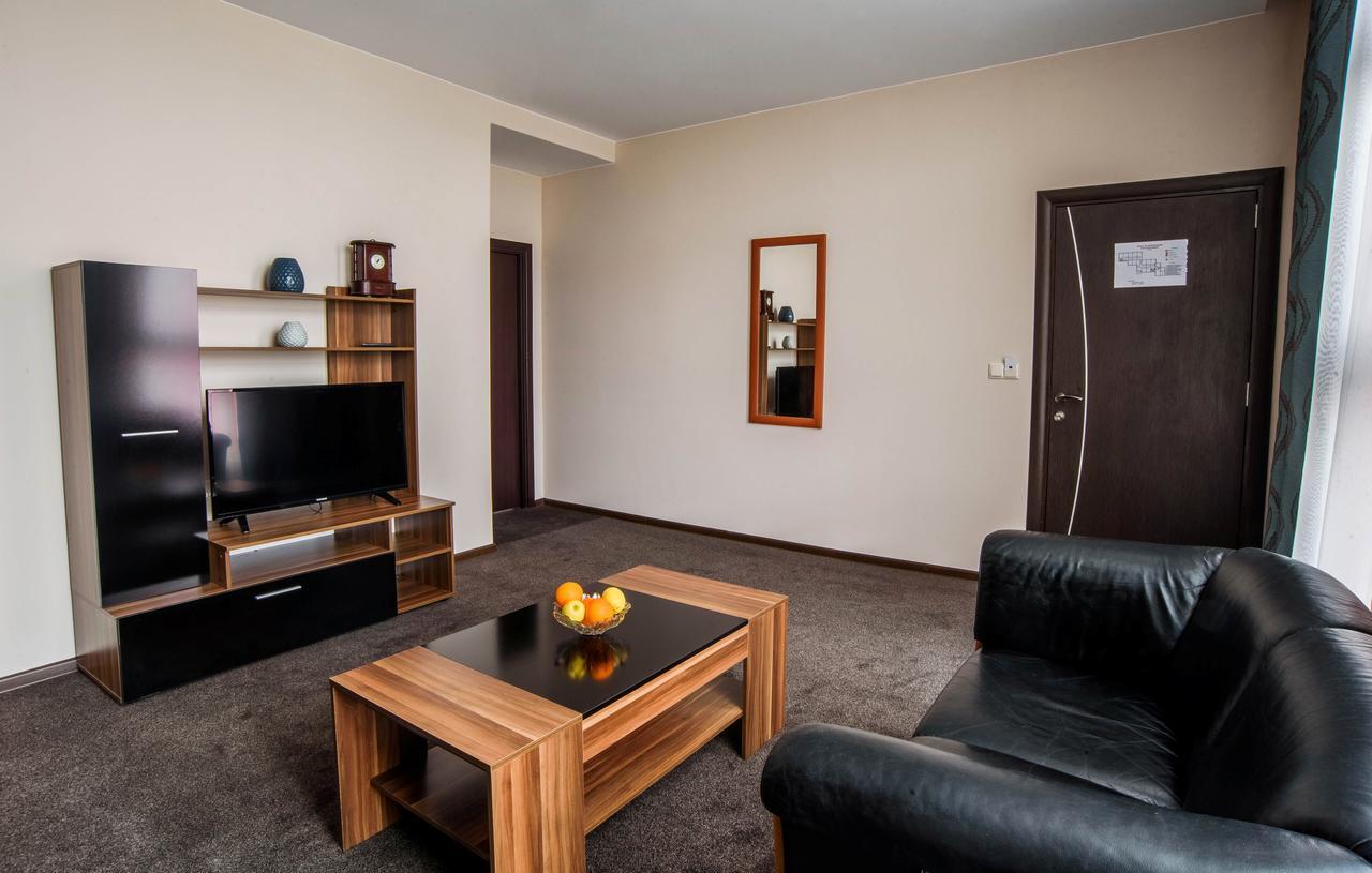 Park-Hotel Ямбол Екстериор снимка